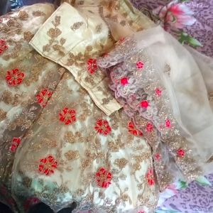 Lahenga / golden color/ L size